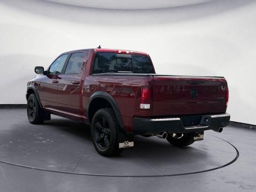 Delmonico Red Pearlcoat 2019 RAM 1500 SLT