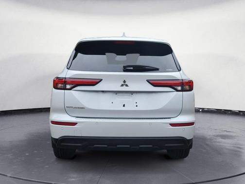 2022 Mitsubishi Outlander ES 2.5 S-AWC