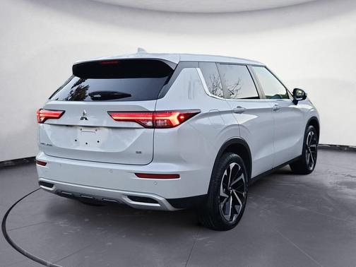 2023 Mitsubishi Outlander SE 2.5 S-AWC
