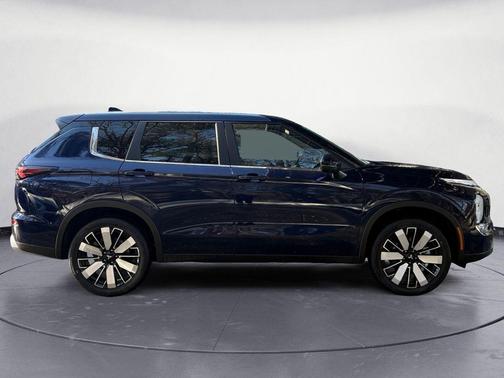 Cosb 2026 Mitsubishi Outlander SE 2.5 S-AWC