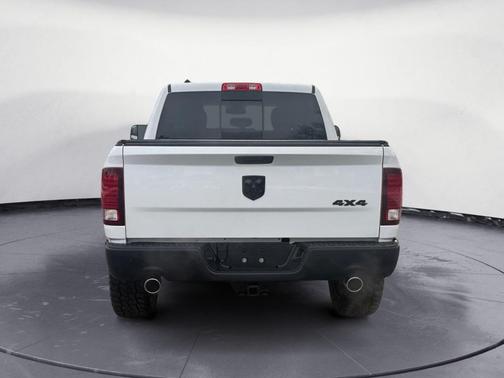 2020 RAM 1500 Classic SLT