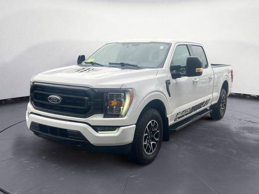 Oxford White 2023 Ford F-150 XLT