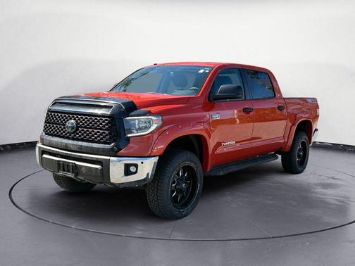 2018 Toyota Tundra SR5