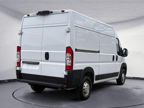 Bright White Clearcoat 2023 RAM ProMaster 2500 High Roof
