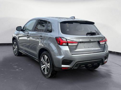 2024 Mitsubishi Outlander Sport SE