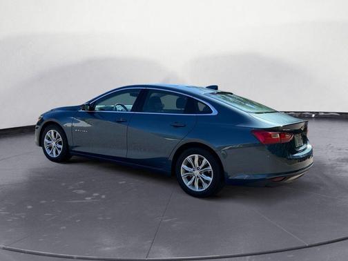 Lakeshore Blue Metallic 2024 Chevrolet Malibu FWD 1LT