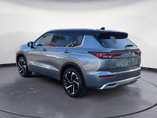 2024 Mitsubishi Outlander 