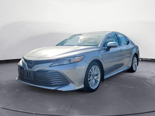 2018 Toyota Camry XLE