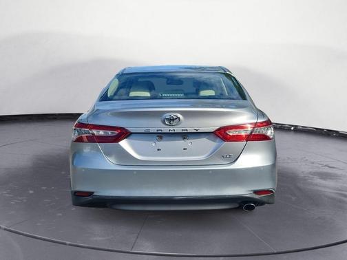 2018 Toyota Camry XLE