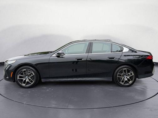 Black Sapphire Metallic 2026 BMW 530 i xDrive