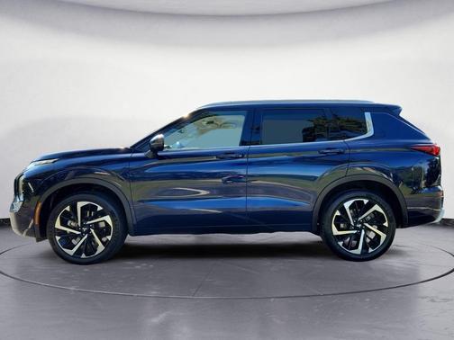 2023 Mitsubishi Outlander SEL 2.5 2WD