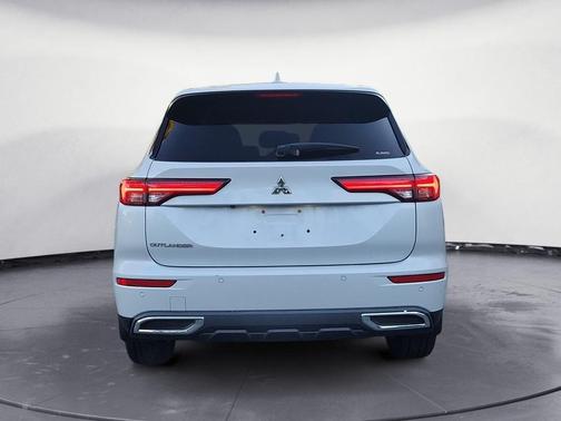 2022 Mitsubishi Outlander ES 2.5 S-AWC