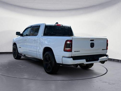 Bright White Clearcoat 2022 RAM 1500 Sport