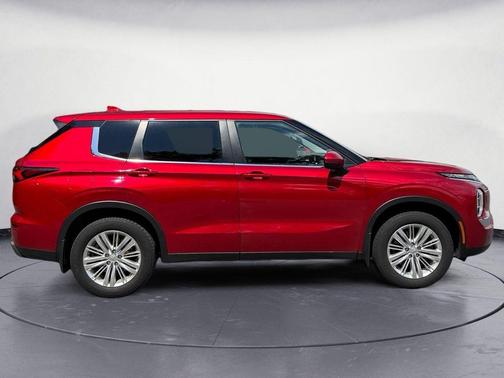 Re 2023 Mitsubishi Outlander ES S-AWC