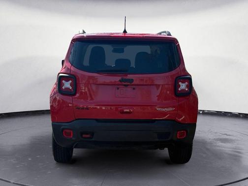 2023 Jeep Renegade Trailhawk
