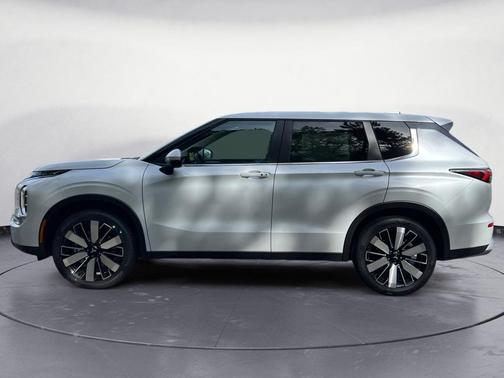 2025 Mitsubishi Outlander SE 2.5 S-AWC