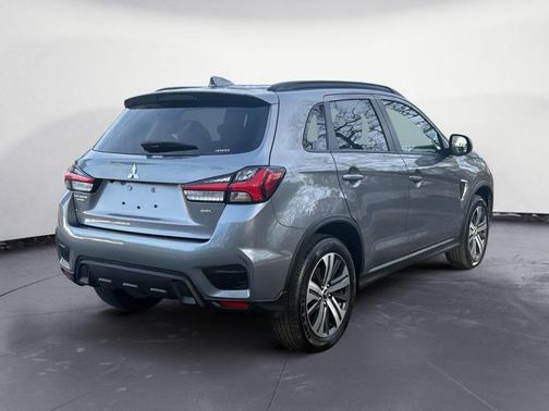 2024 Mitsubishi Outlander Sport 2.4 SEL