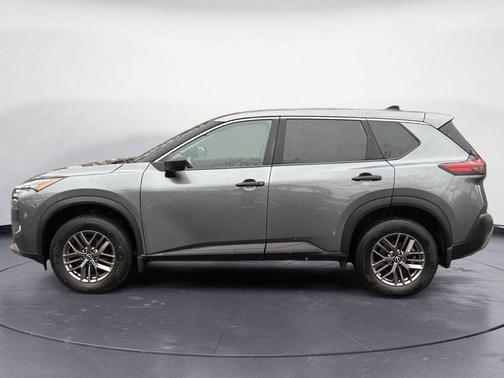 Gun Metallic 2023 Nissan Rogue S