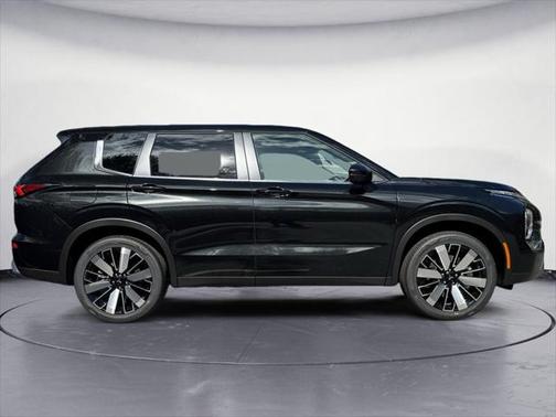 2025 Mitsubishi Outlander SE 2.5 S-AWC