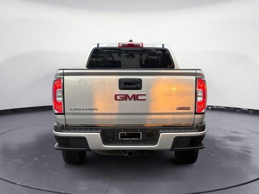 2016 GMC Canyon SLE