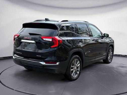 Ebony Twilight Metallic 2024 GMC Terrain SLT