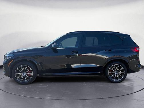 Black Sapphire Metallic 2022 BMW X5 xDrive40i