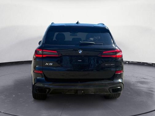 Black Sapphire Metallic 2022 BMW X5 xDrive40i