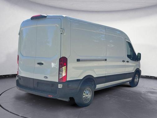 Oxford White 2024 Ford Transit-250 Base