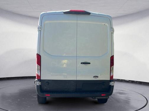 Oxford White 2024 Ford Transit-250 Base