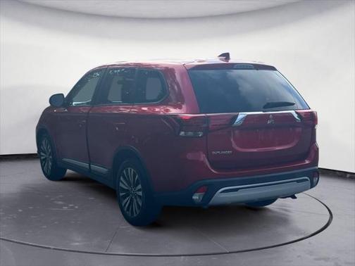2020 Mitsubishi Outlander ES