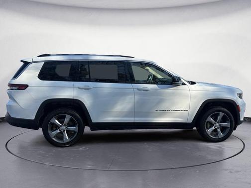 2022 Jeep Grand Cherokee Altitude