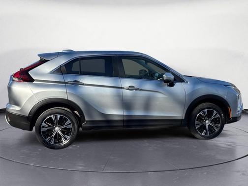 2022 Mitsubishi Eclipse Cross SE