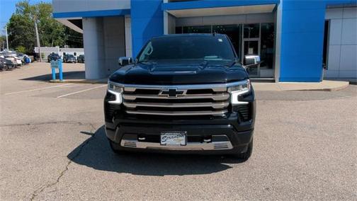 2022 Chevrolet Silverado 1500 High Country