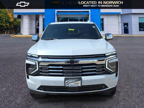 Polar White Tricoat 2026 Chevrolet Suburban Premier