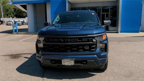 2022 Chevrolet Silverado 1500 Custom