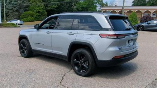 2023 Jeep Grand Cherokee Altitude