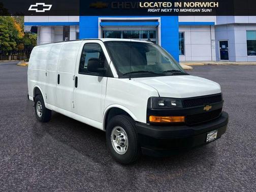 Summit White 2025 Chevrolet Express 2500 Work Van