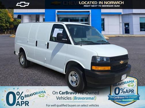 Summit White 2025 Chevrolet Express 2500 RWD 2500 Regular Wheelbase WT