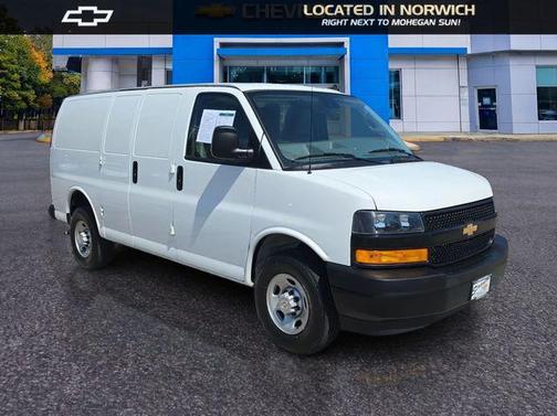 Summit White 2025 Chevrolet Express 2500 Work Van