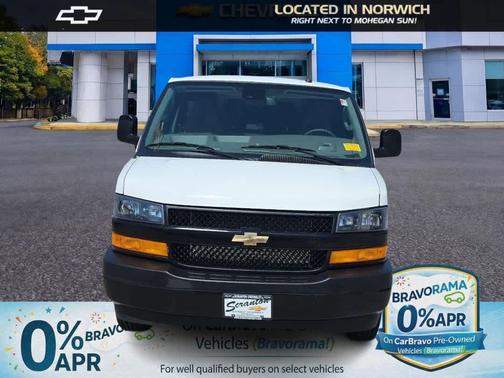 Summit White 2025 Chevrolet Express 2500 RWD 2500 Regular Wheelbase WT