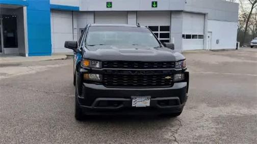2022 Chevrolet Silverado 1500 Custom