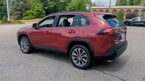 2019 Toyota RAV4 XLE Premium