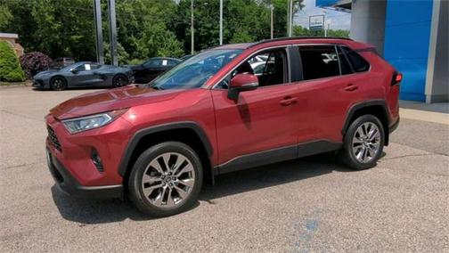 2019 Toyota RAV4 XLE Premium