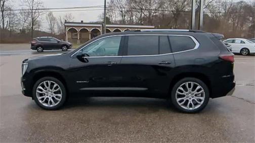 2025 GMC Acadia Denali
