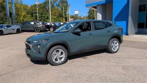 2026 Chevrolet Trax LS