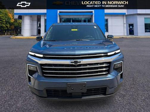Lakeshore Blue Metallic 2026 Chevrolet Traverse LT