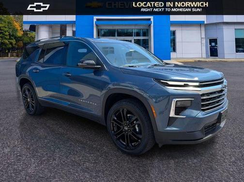 Lakeshore Blue Metallic 2026 Chevrolet Traverse LT