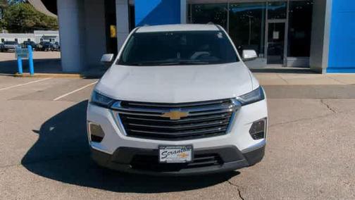 2022 Chevrolet Traverse LT Cloth