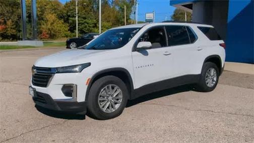 2022 Chevrolet Traverse LT Cloth