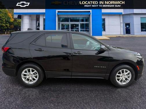 Mosaic Black Metallic 2023 Chevrolet Equinox LS
